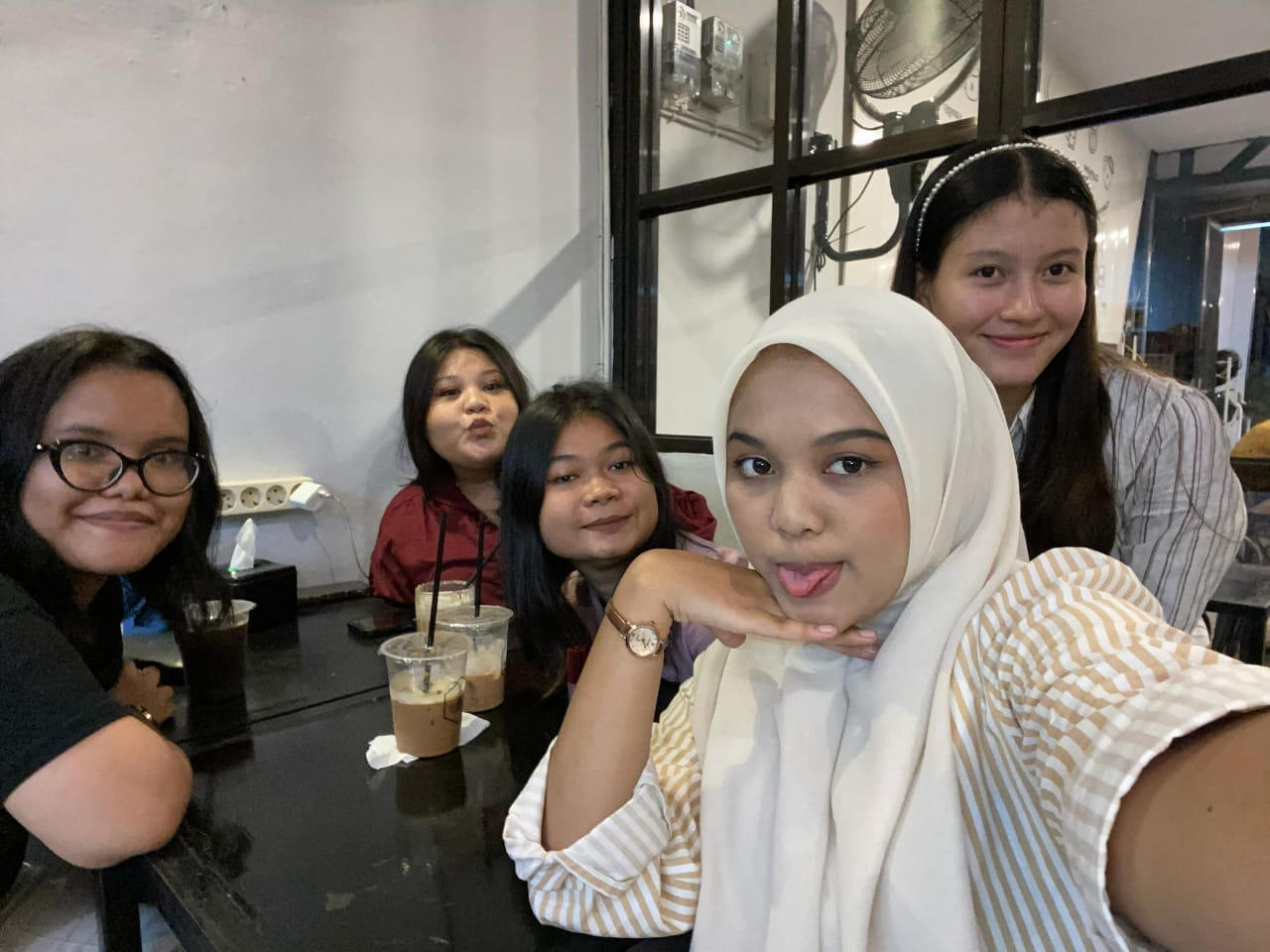 Ngobrol Santai With bang Titan